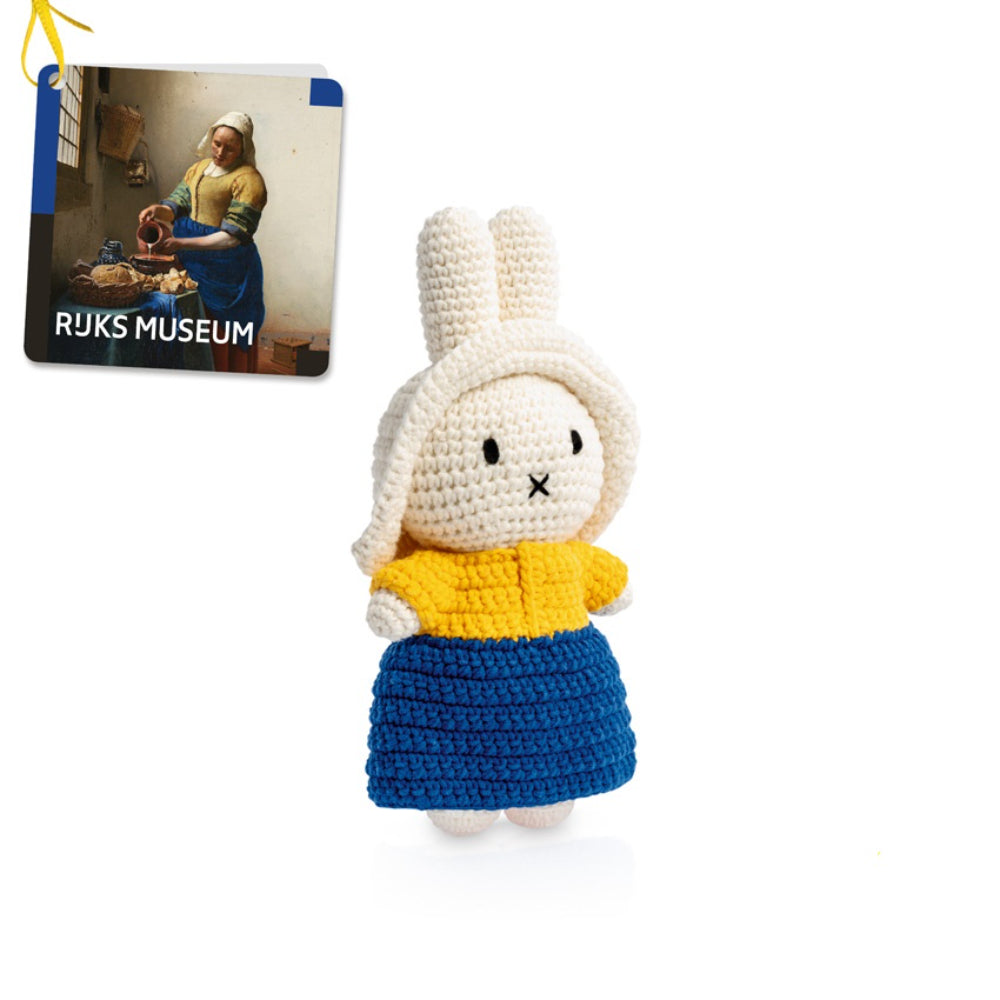 トールペイント ミルミル Just Dutch Miffy Vermeer Milkmaid Inspired Doll – Just Dutch US